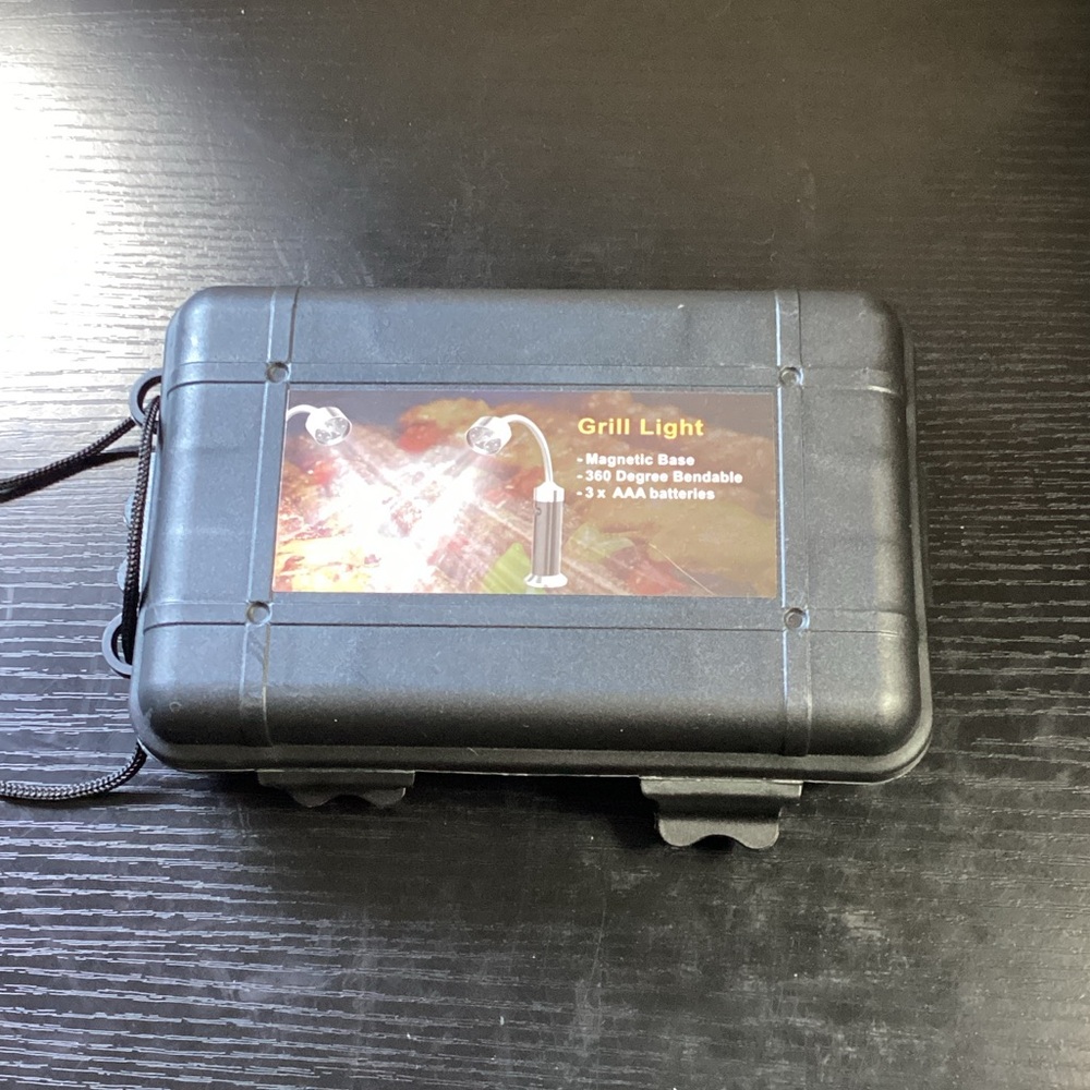 Black Magnetic Flashlight Set with Batteries
